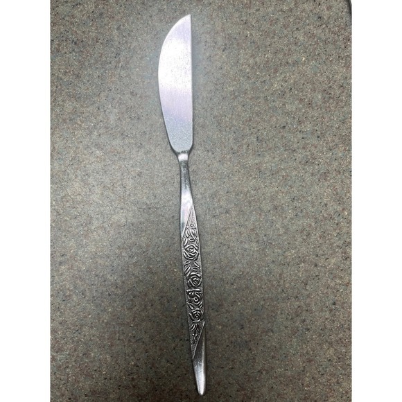 Other - Vintage NASCO "Rosevine"‎ butter knife
